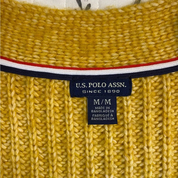NWT U. S. Polo Assn Chunky Cozy Yellow Preppy Long Sleeve Cardigan Medium - Picture 8 of 15
